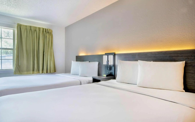 Studio 6 San Antonio, TX - Medical Center