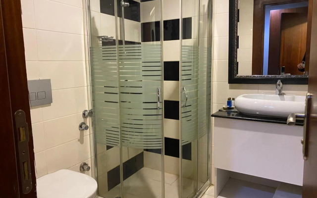 Asrın Business Hotel