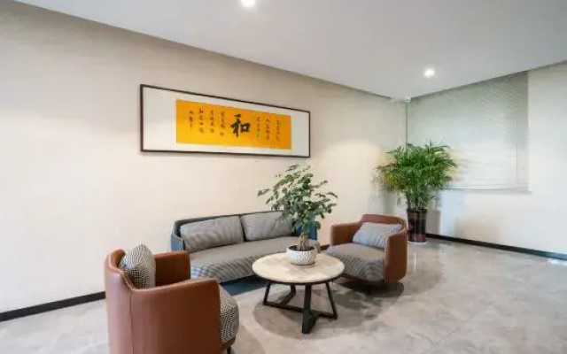 Zheli Fashionable Hotel