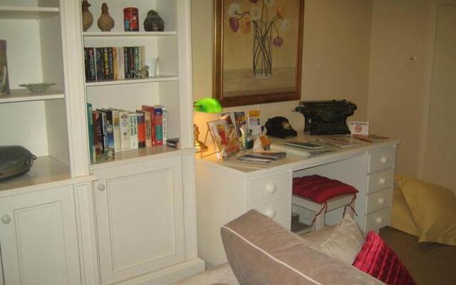 The Gallery Bed and Breakfast