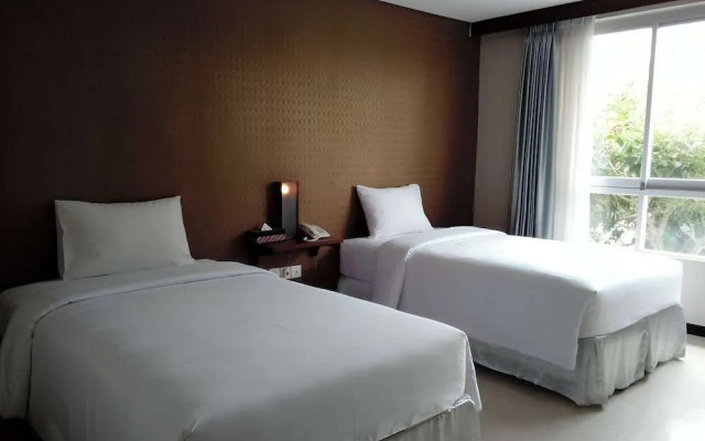 The Kanjeng Suites Kuta Galeria - Bali