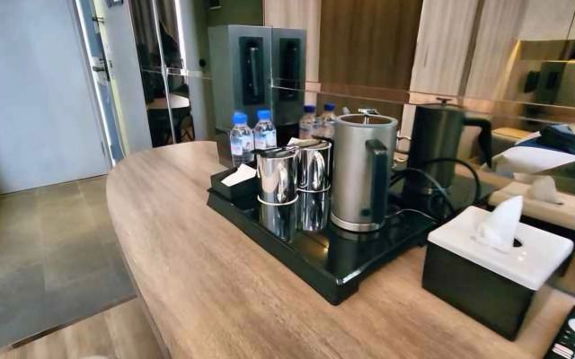 Qube Hotel by 98hospitality