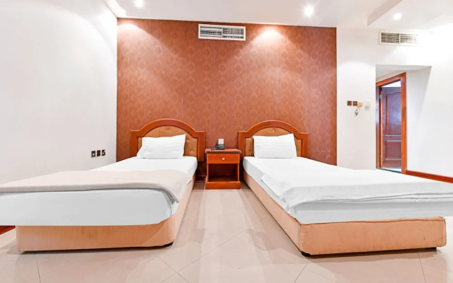 OYO 118 Revira Hotel