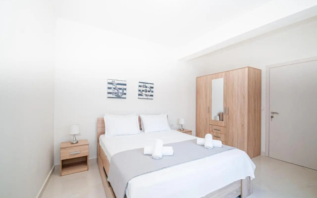 Asterashouse