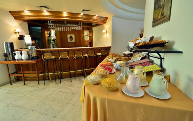 Oxford Hotel