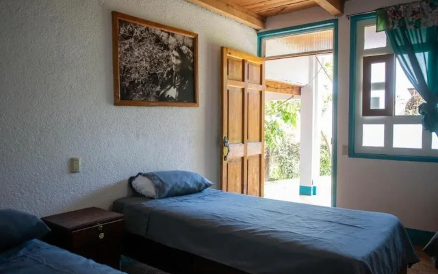 Hotel y Rest las Cristalinas