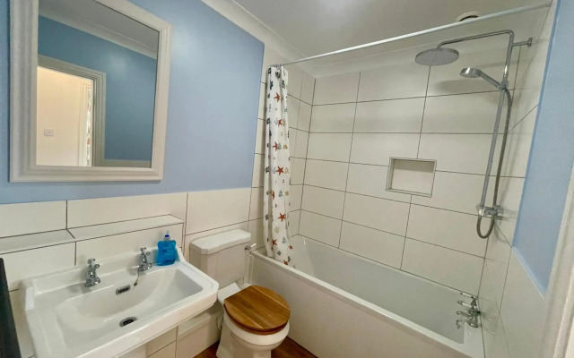 Victorian York Apartment