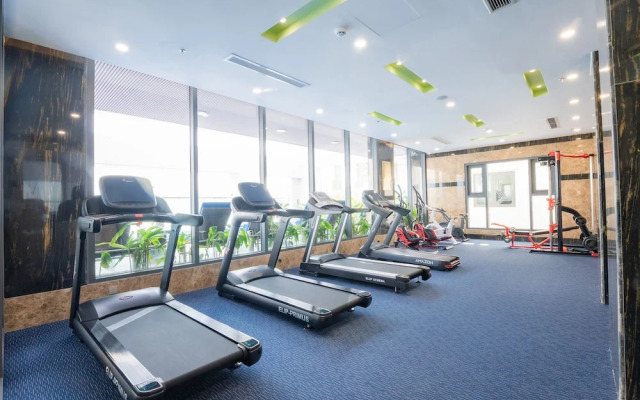 Canary Gold Hotel Quy Nhơn, Beachfront