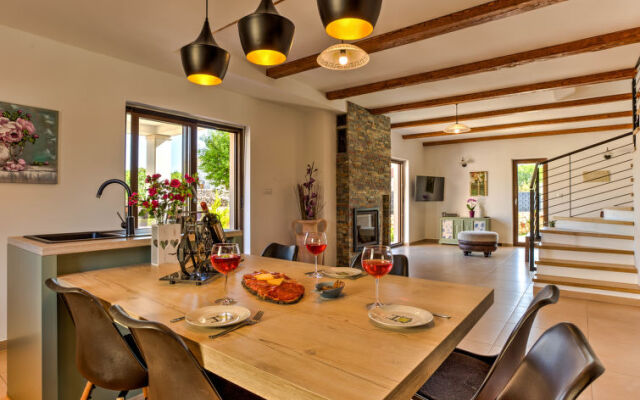 Holiday Home Villa Gabriela