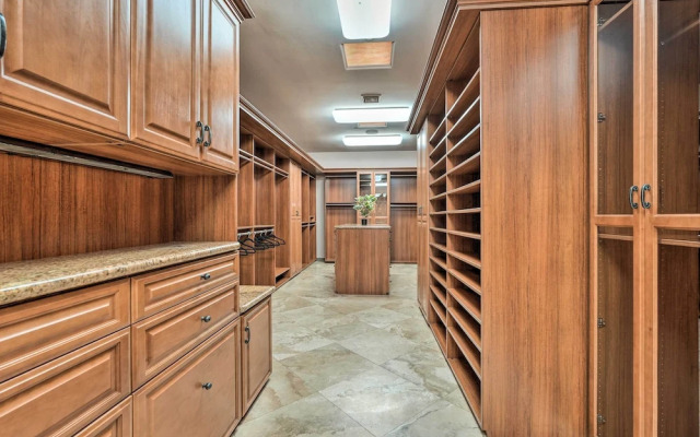 Paradise Valley Villa w/ Luxe Pool & Outdoor Games