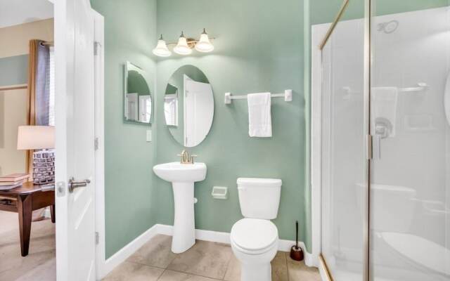 1471rolling 6 Bedroom Villa