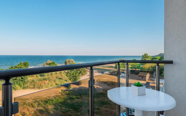 Veramar Beach