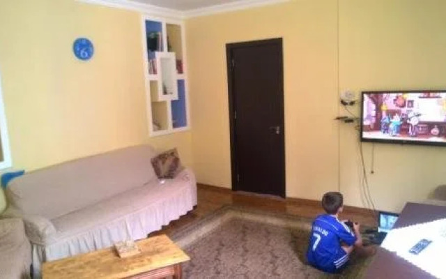 Mziuri Guest House