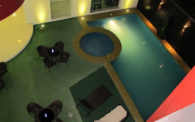 Hotel Grand Marlon