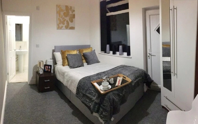 Townhouse @ Nelson Street Crewe