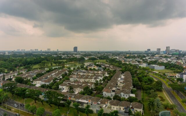 Well Furnished 2Br Apartment M-Town Residence Near Mall