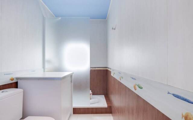 Lovely 1-bed Penthouse in Lesseps