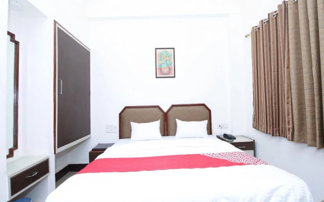 Hotel Utsav by OYO Rooms