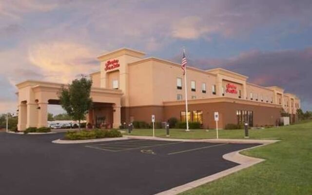 Hampton Inn & Suites Grand Rapids-Airport 28th St