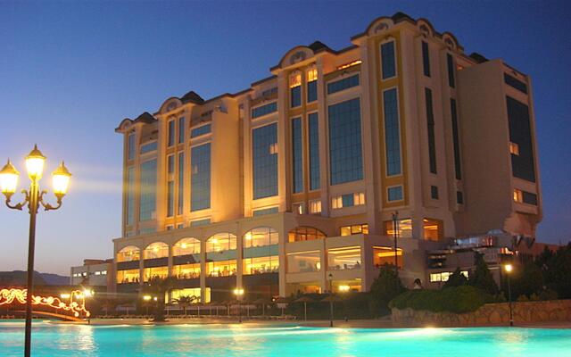 Gungor Ottoman Palace Thermal Resort