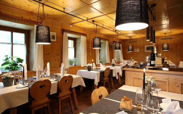 LARET private Boutique Hotel - Adults only