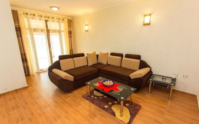 Eden Escape Apartments