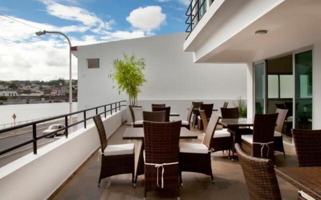 Hostal Marina Real