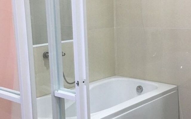 Mai Tuan Pham Hung Hotel