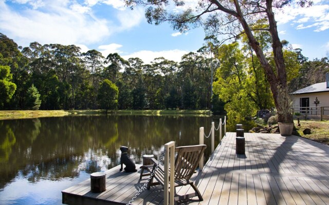 The Pond House Trentham