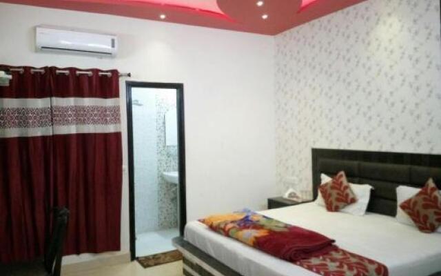 Hotel New SS Residency