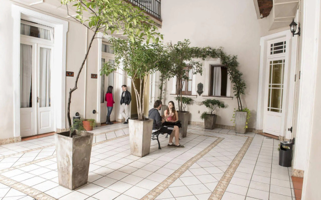 Milhouse Hostel Hipo