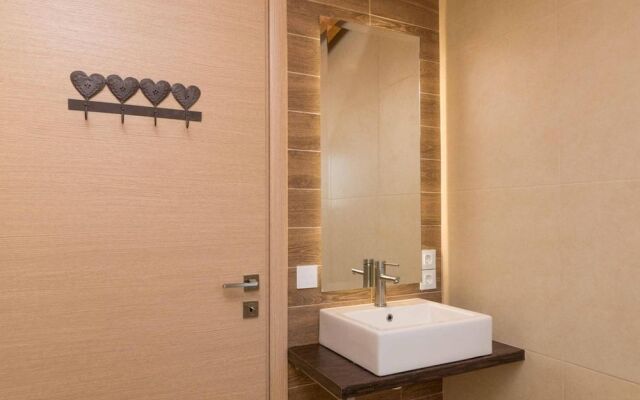 Kalliopi Luxury Apartments