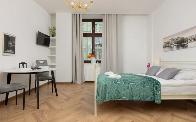 Beautiful Studio Piotrkowska by Renters