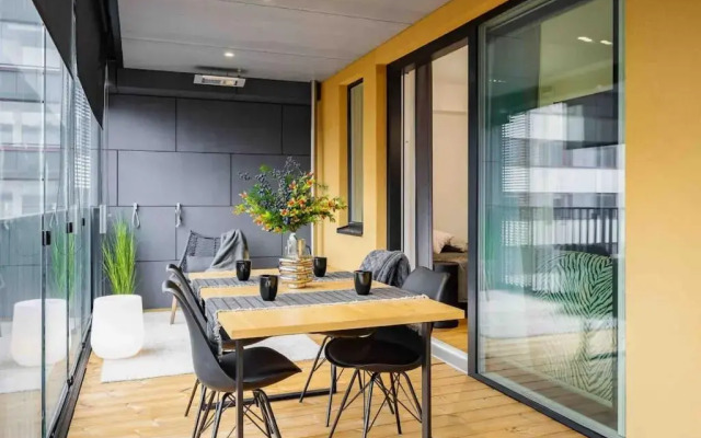 Sari’s luxury studio in the city center