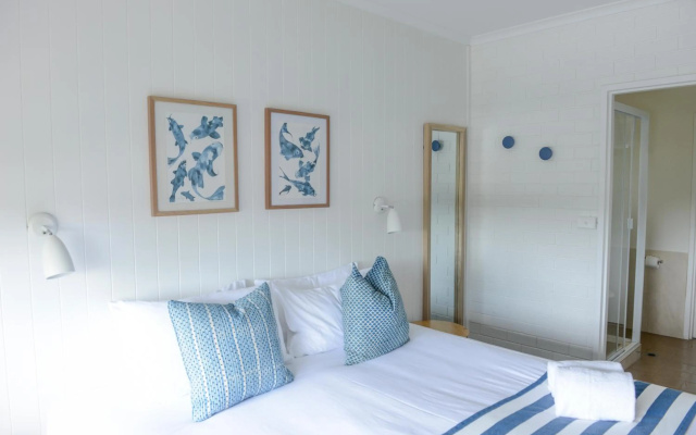 Mollymook Seascape Motel & Apartments – Guest Rooms – Mollymook