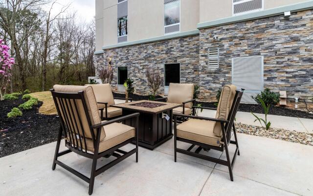 Hampton Inn Locust Grove