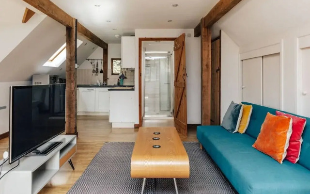 Redwood Retreat - From 110 Per Night