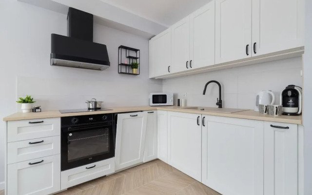 Exquisite Apartment Krakow by Renters