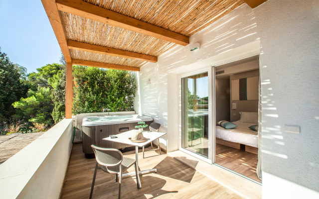 NoHa Lifestyle Hotel