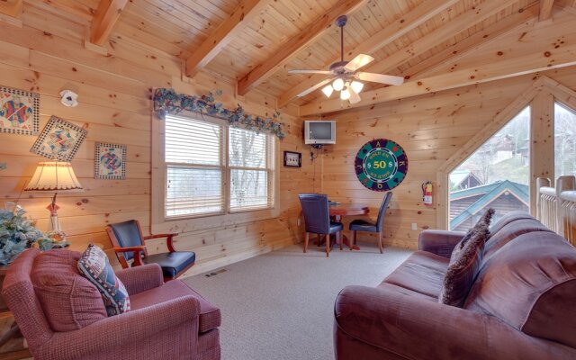 Destinys Lodge by Vtrips