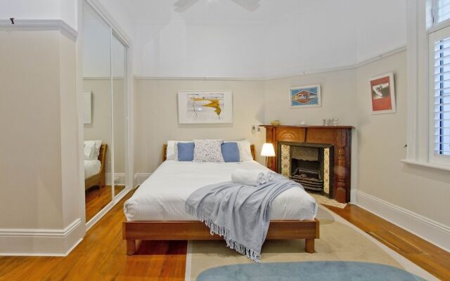 Manly Beachside 2 Bedroom House