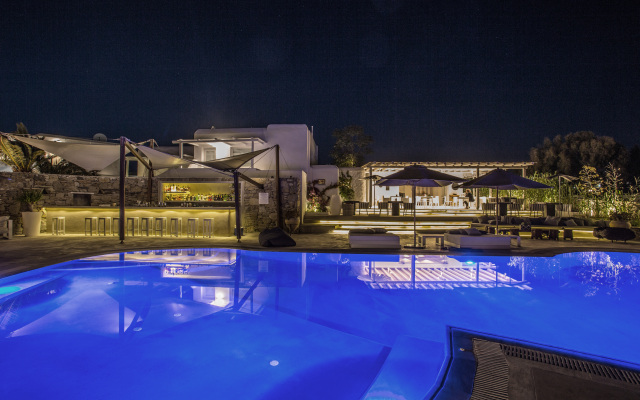 Ostraco Suites