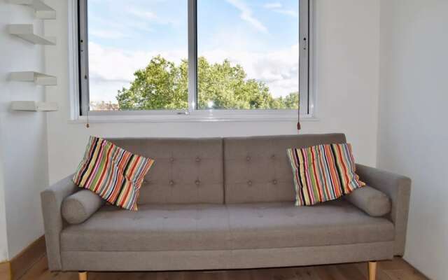 Spacious 2 Bedroom Flat in Prime Notting Hill