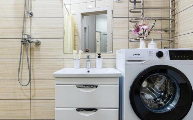 Apartments near the airport, RCB M12