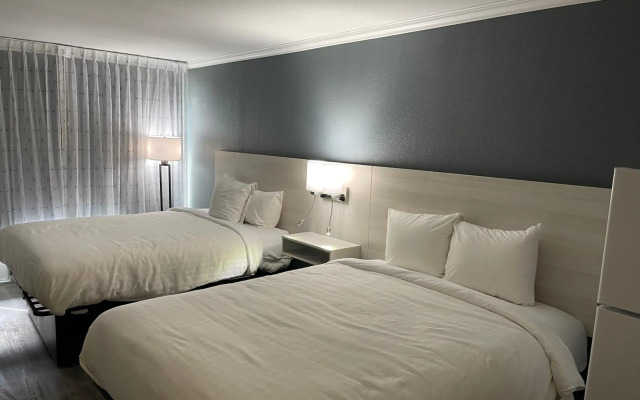 MainStay Suites