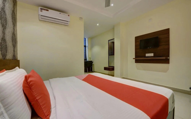 Hotel Samanvi International by OYO Rooms