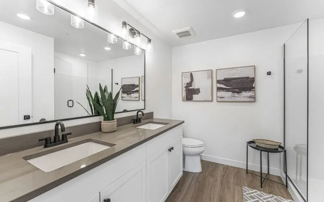 Starlight Crossing 4 Bedroom Condo