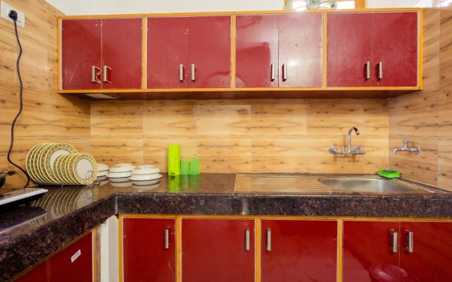 OYO 13292 Home Peaceful 2BHK Villa Kempty Fall