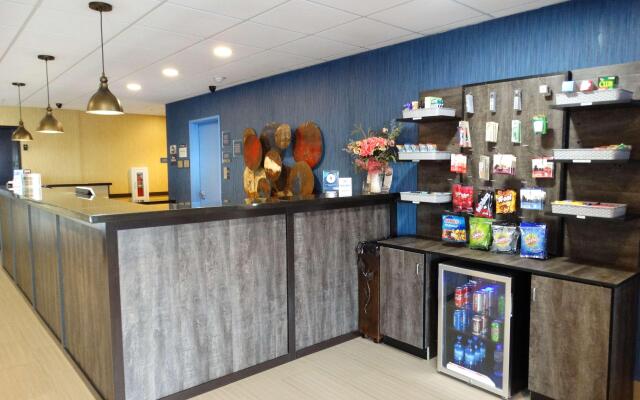 Best Western Plus Jonesboro Inn and Suites