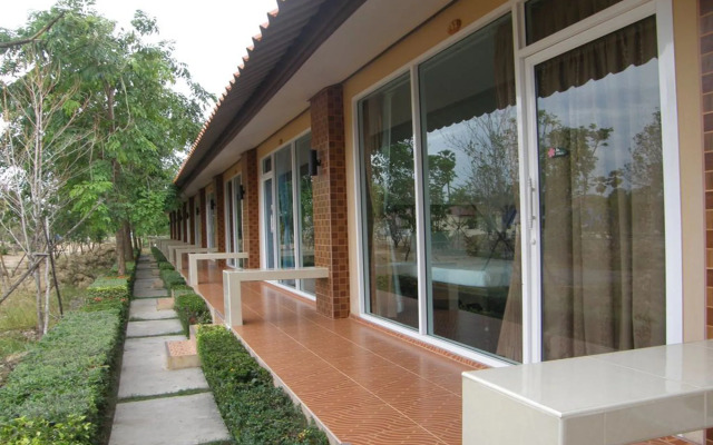 Ton Taan Resort Muang